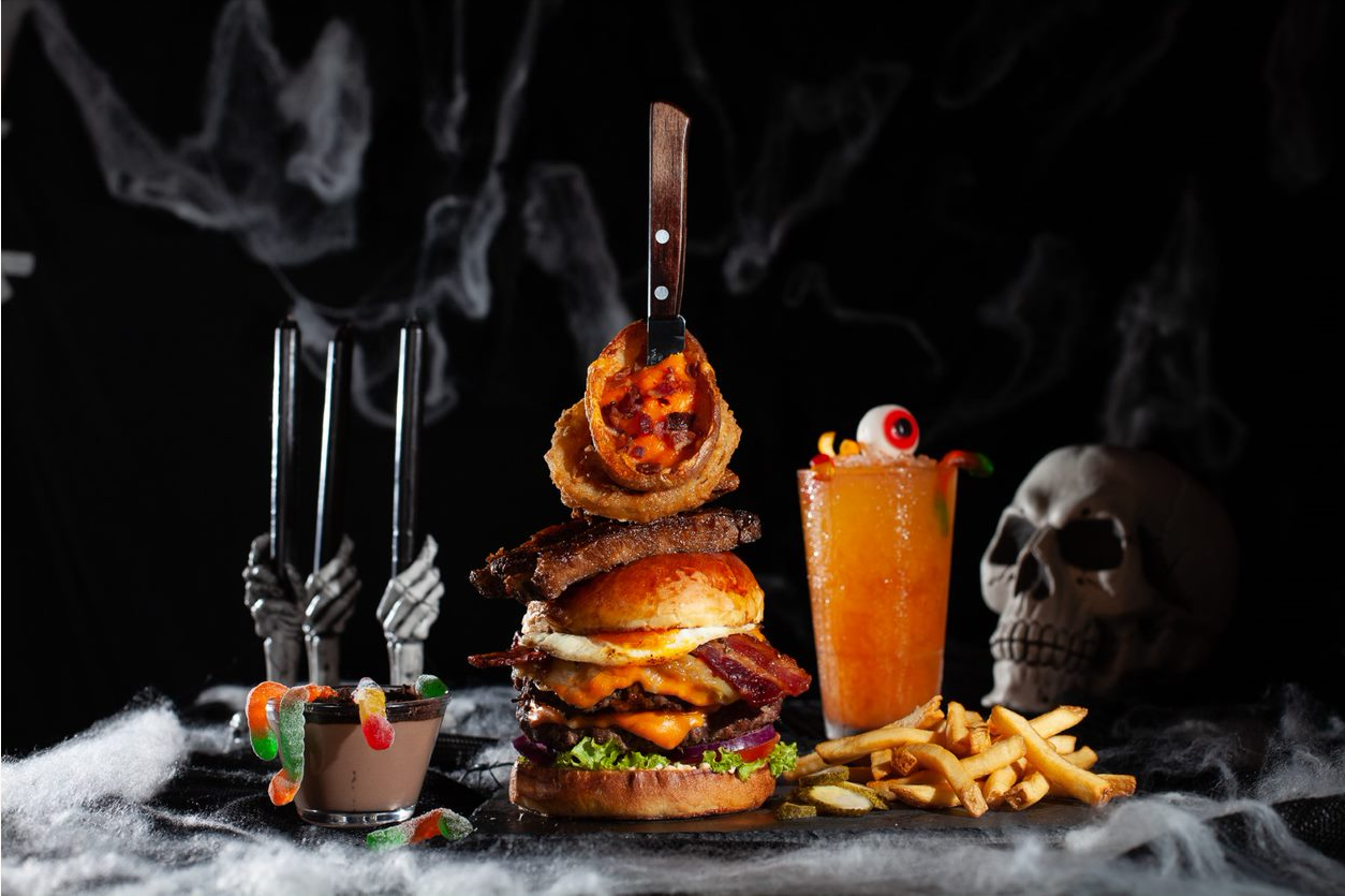 GI Fridays apresenta novidades para Oktoberfest e Halloweek